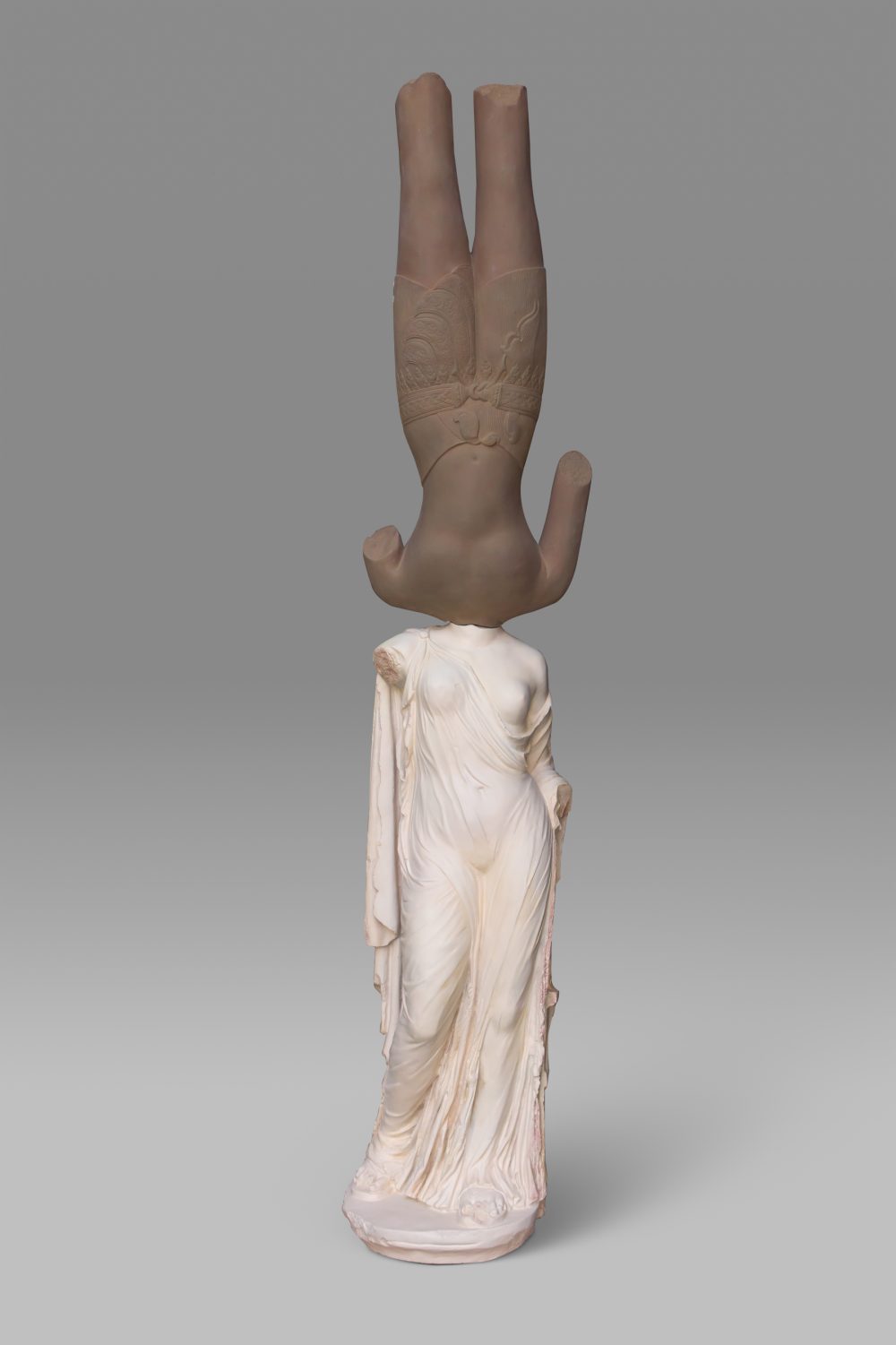 永生 – 男性雕像，母亲维纳斯雕像
